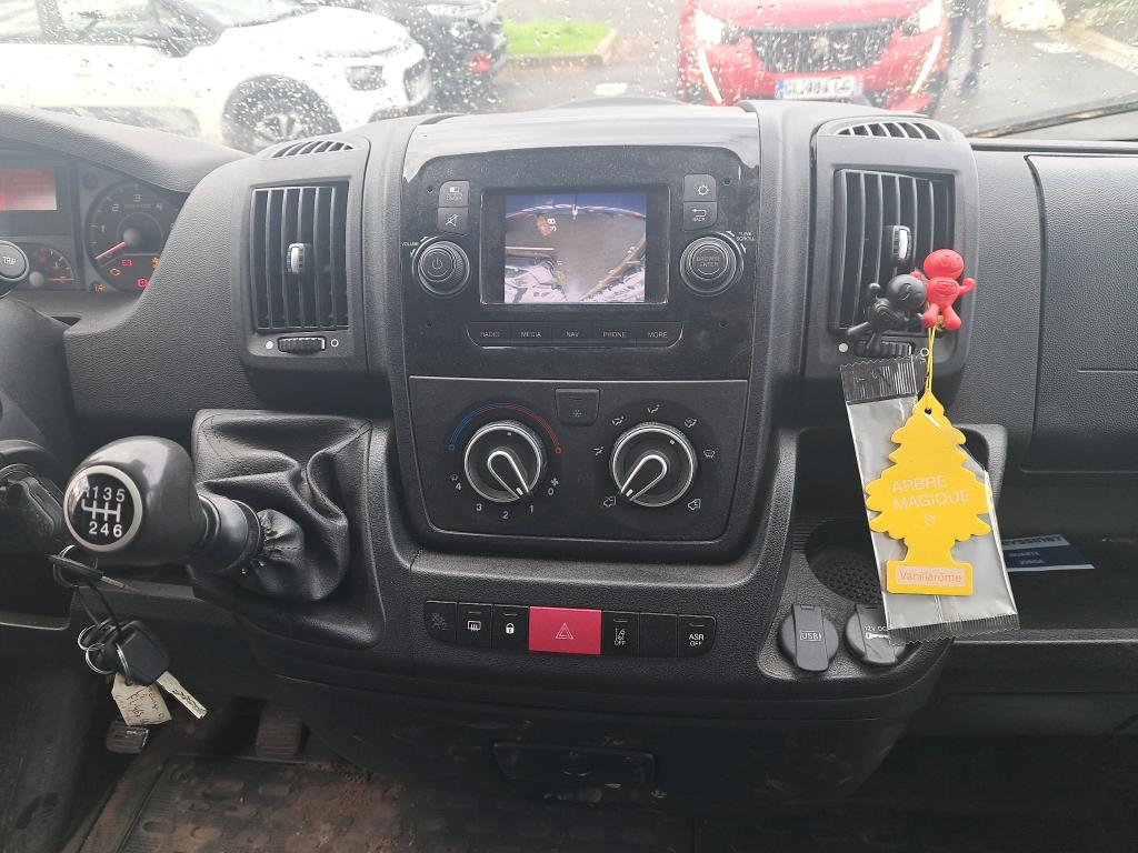 Peugeot BOXER TOLE 333 L1H1 BLUEHDI 140 S&S ASPHALT 2019