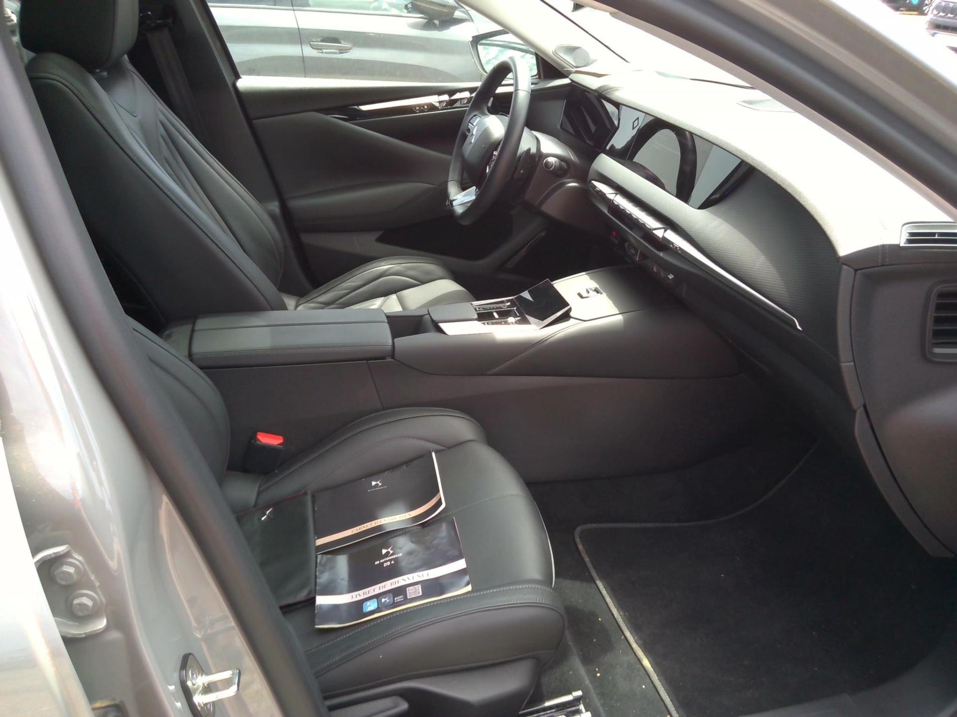 DS DS 4 PureTech 130 EAT8 Cross Rivoli 2023