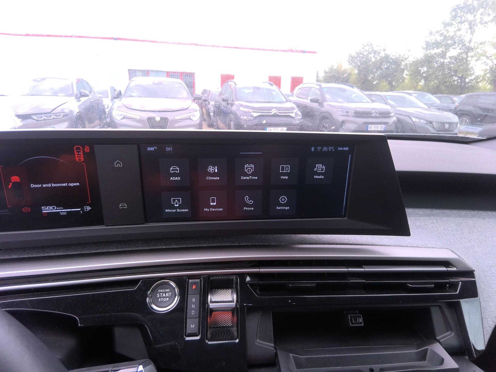 Peugeot 5008 Hybrid 145 ch e-DCS6 Allure 2025