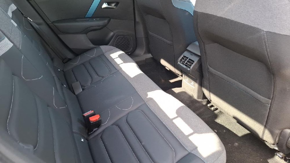 Foto Citroën ë-C4 17