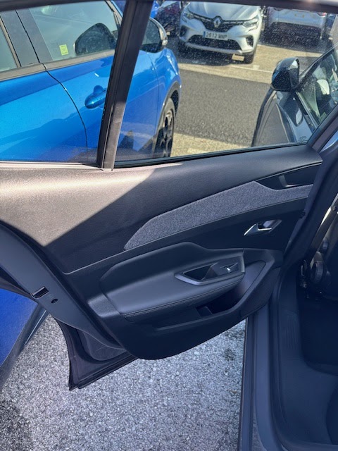 Foto Peugeot 408 8
