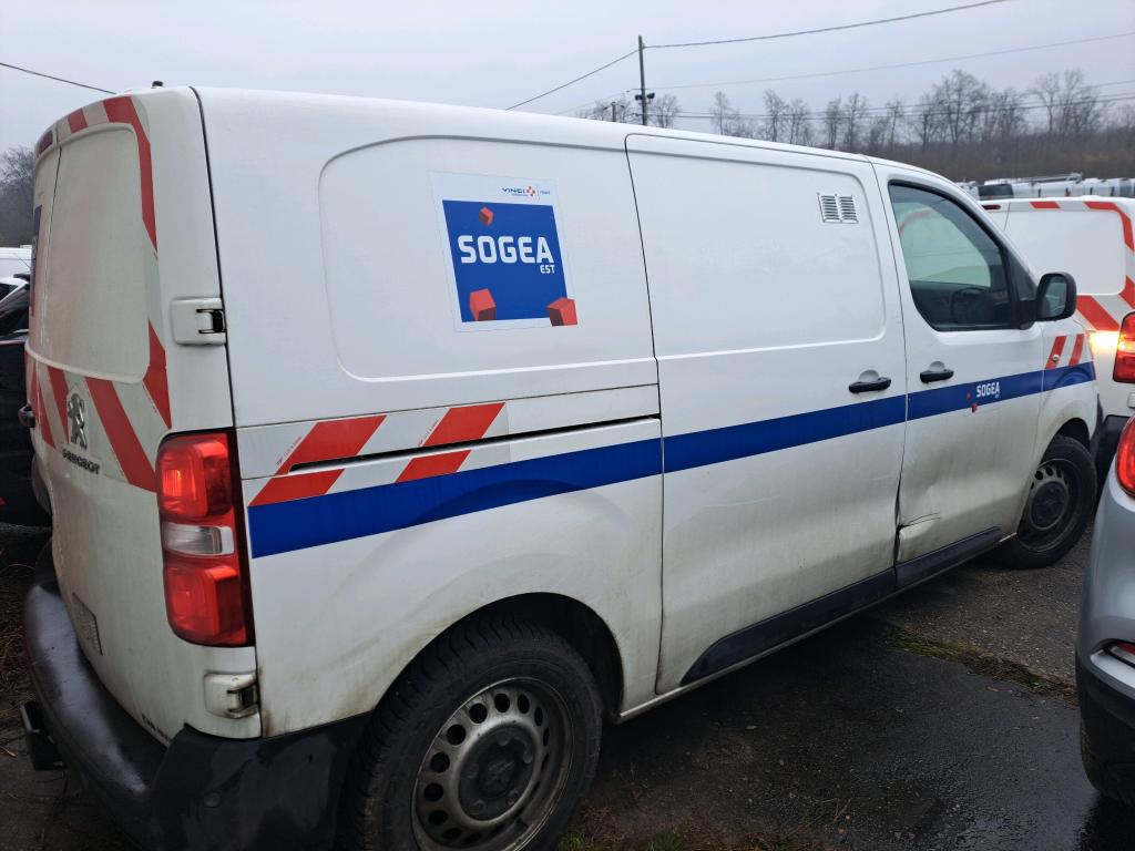 Peugeot EXPERT FGN TOLE STANDARD 2.0 BLUEHDI 120 S&S BVM6 ASPHALT 2020