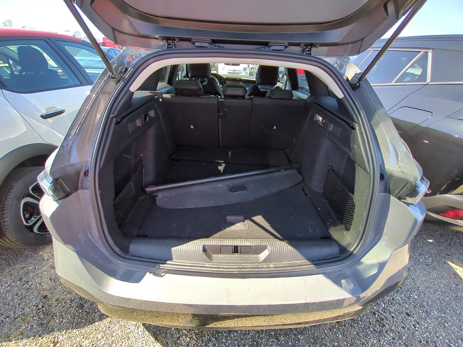 Peugeot 308 SW BlueHDi 130ch S&S EAT8 Allure 2024