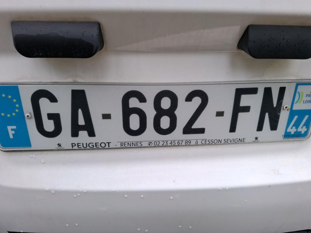 Peugeot EXPERT FGN TOLE LONG 2.0  BLUEHDI 120 S&S BVM6 PREMIUM 2021