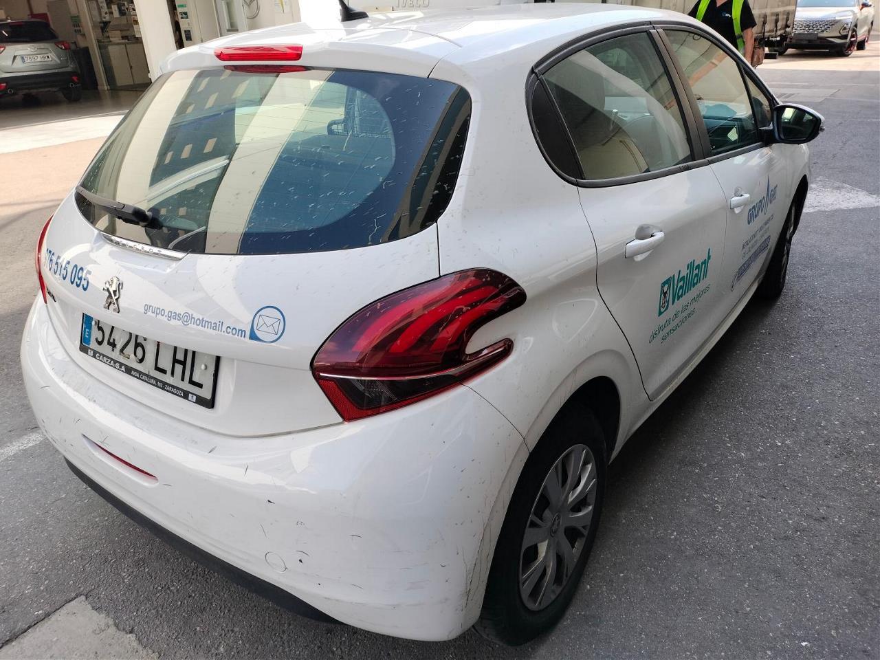 Foto Peugeot 208 4