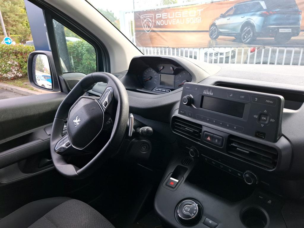 Peugeot PARTNER FOURGON STANDARD 650 KG BLUEHDI 130 S&S EAT8 PREMIUM 2021