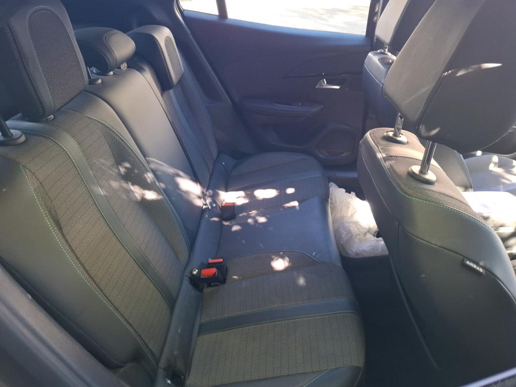 Peugeot 2008 BlueHDi 130 S&S EAT8 Allure Business 2021