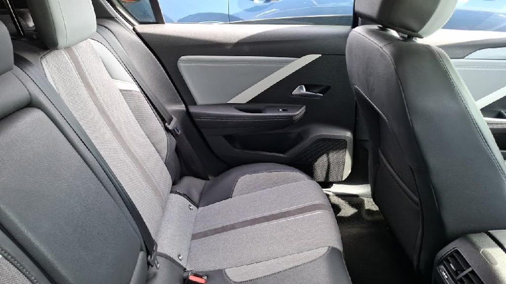 Foto Opel Astra 17