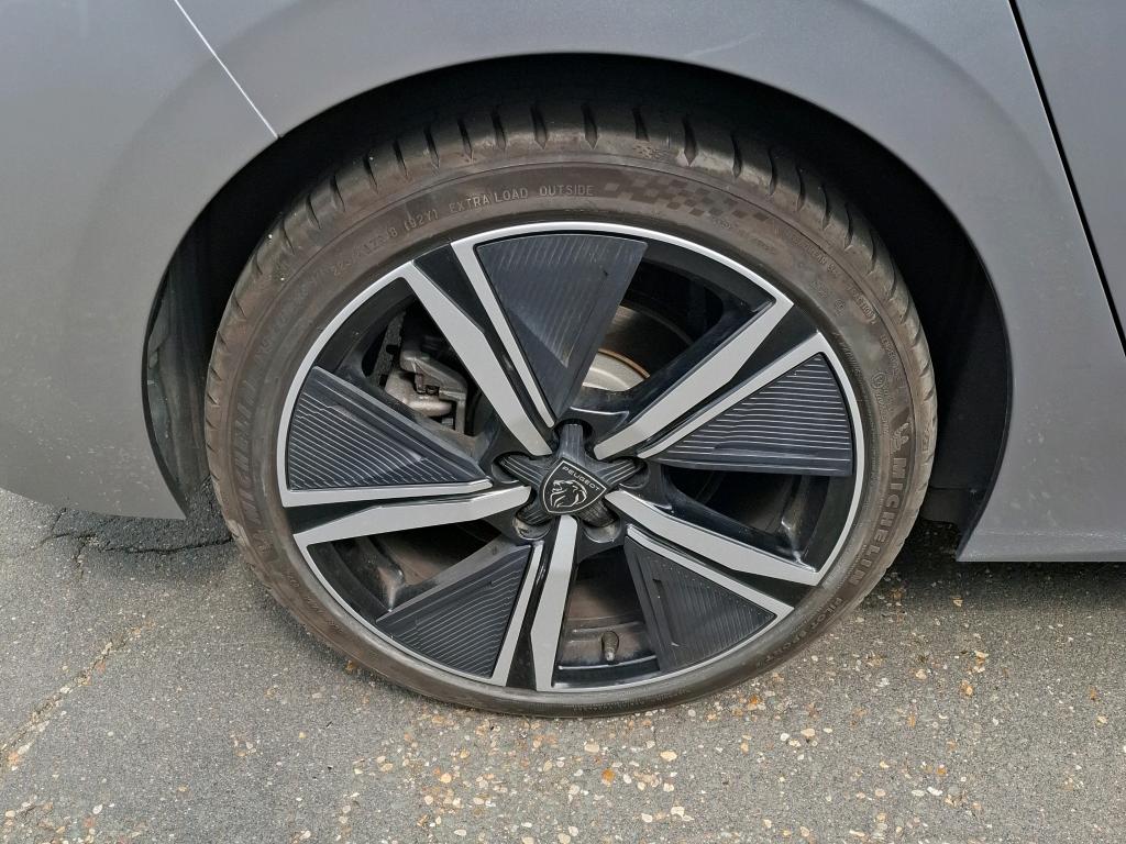 Peugeot 308 PHEV 180 e-EAT8 GT 2022