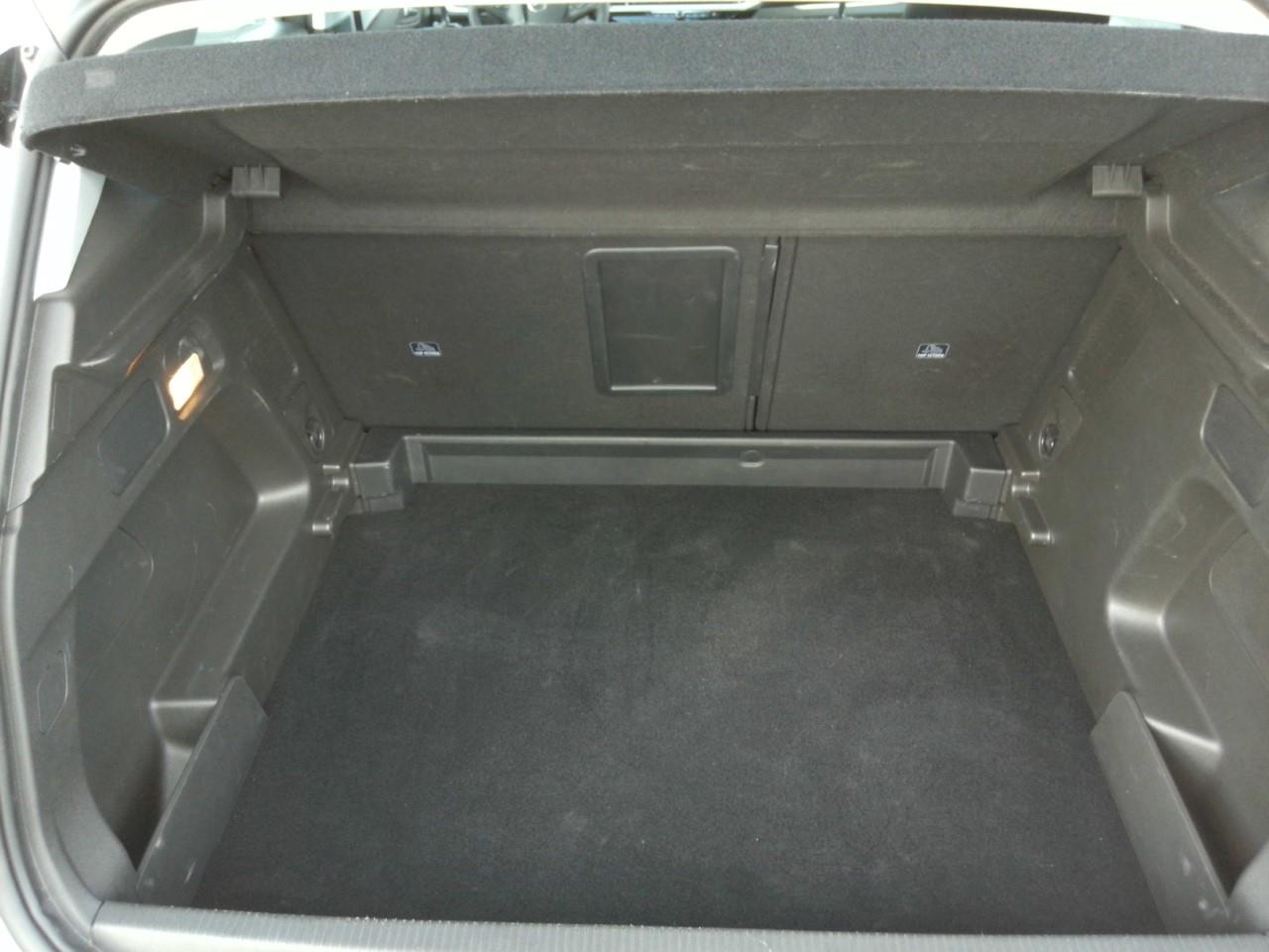 Foto Opel Grandland 10
