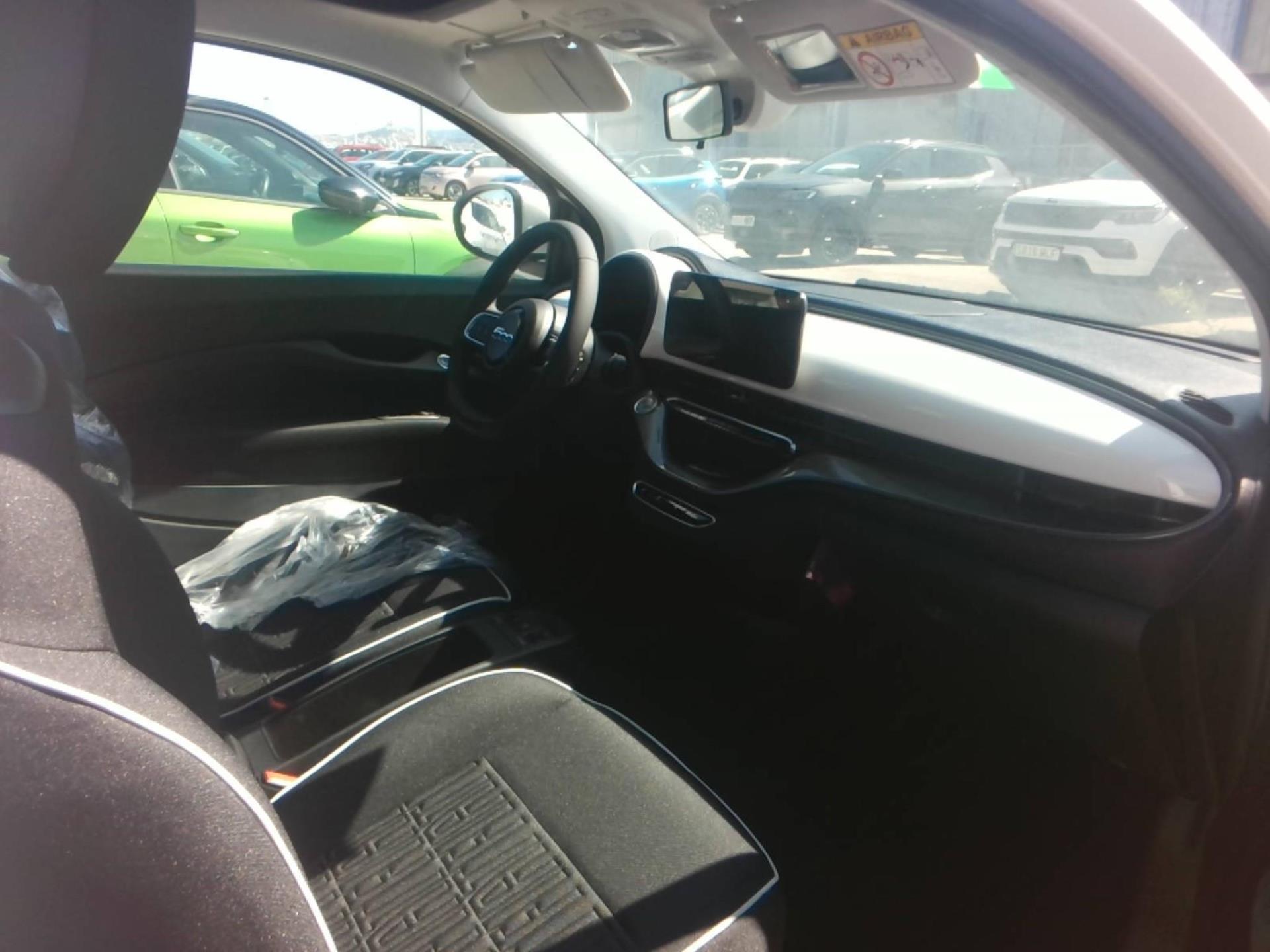 FIAT 500C e 118 ch Nouvelle 500 2023
