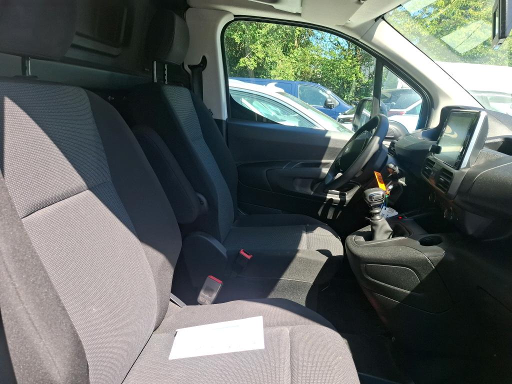 Peugeot PARTNER FOURGON LONG 950 KG BLUEHDI 100 S&S BVM6 ASPHALT 2022