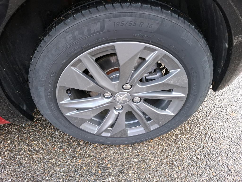 Peugeot 208 Electrique 50 kWh 136ch Style 2023