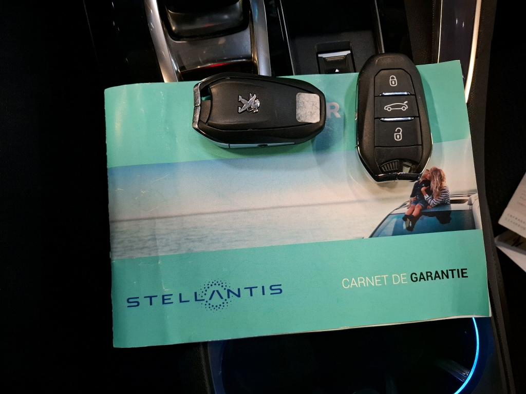 Peugeot 3008 Hybrid4 300 e-EAT8 GT 2022