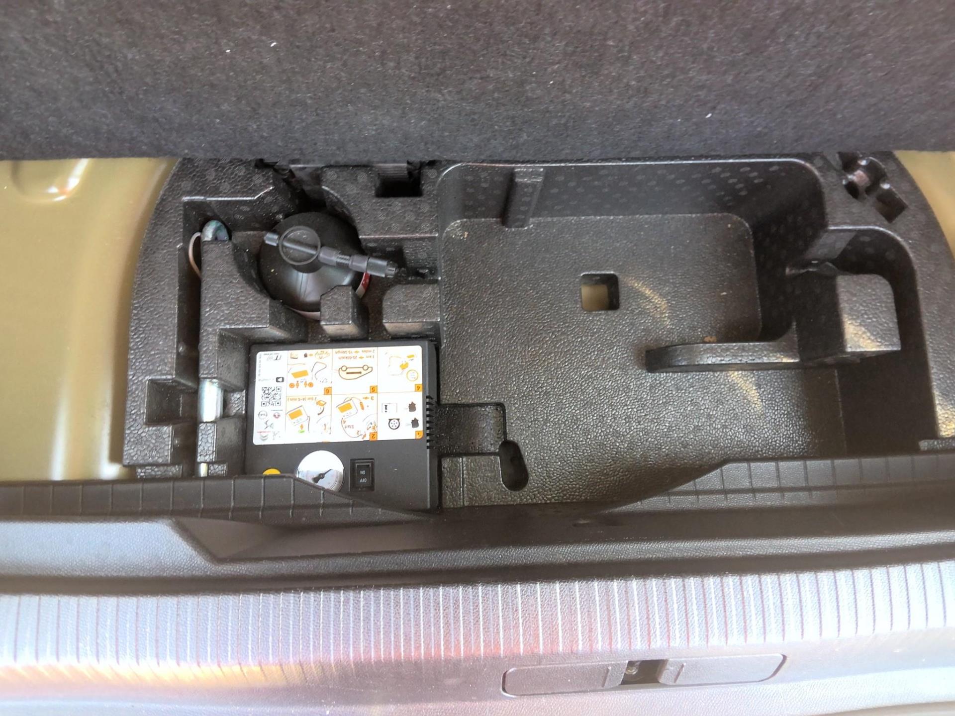 Peugeot 2008 Electrique 50 kWh 136 ch Allure 2025