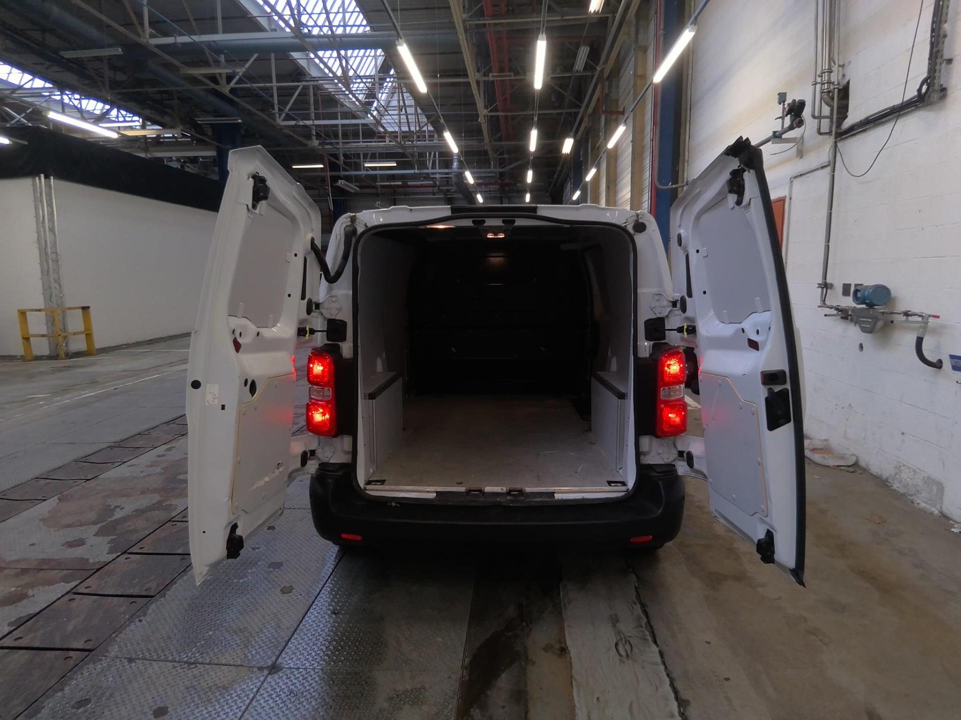 Peugeot EXPERT FGN TOLE M BLUEHDI 120 S&S BVM6  2023