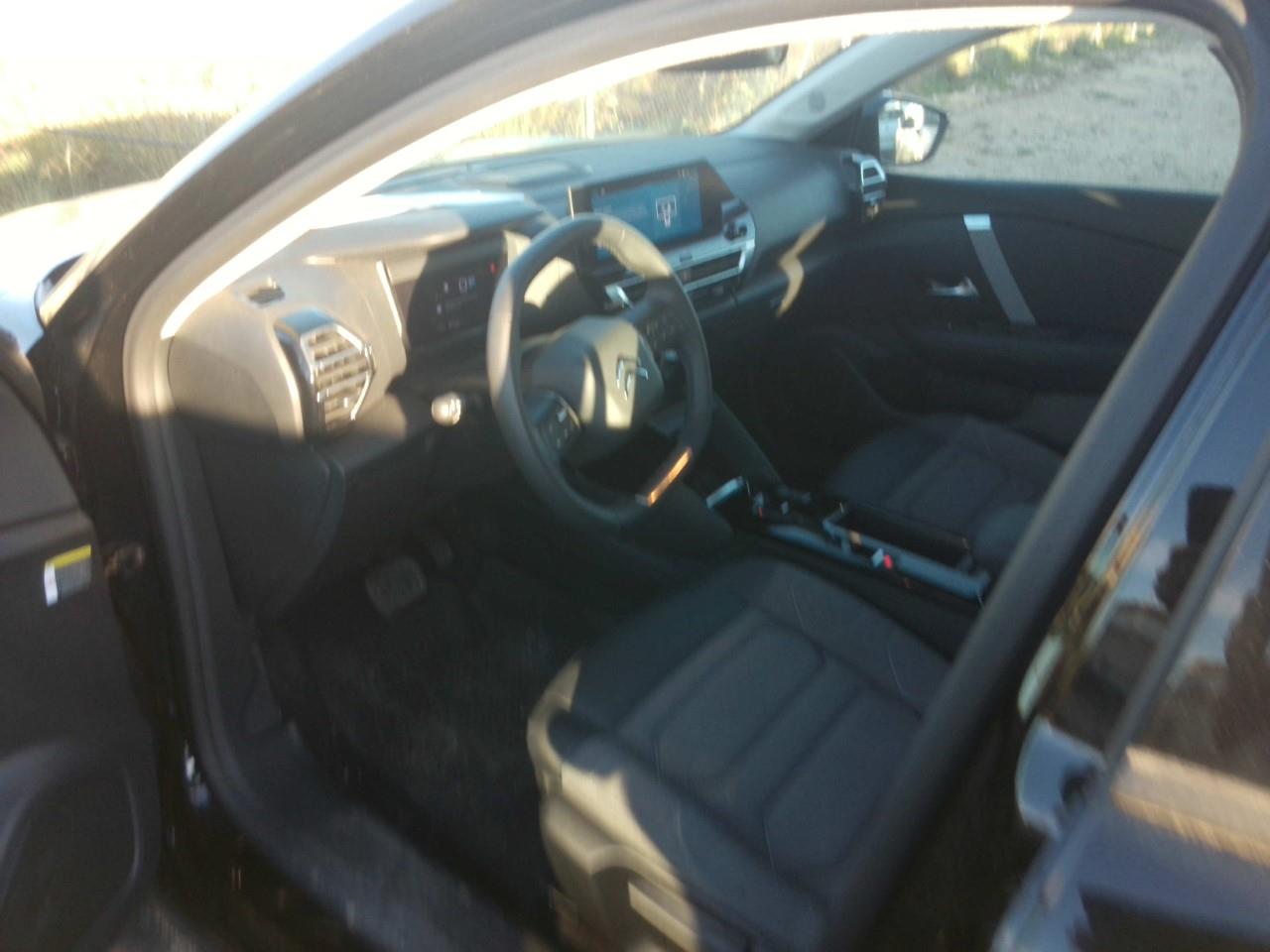 Foto Citroën C4 X 2