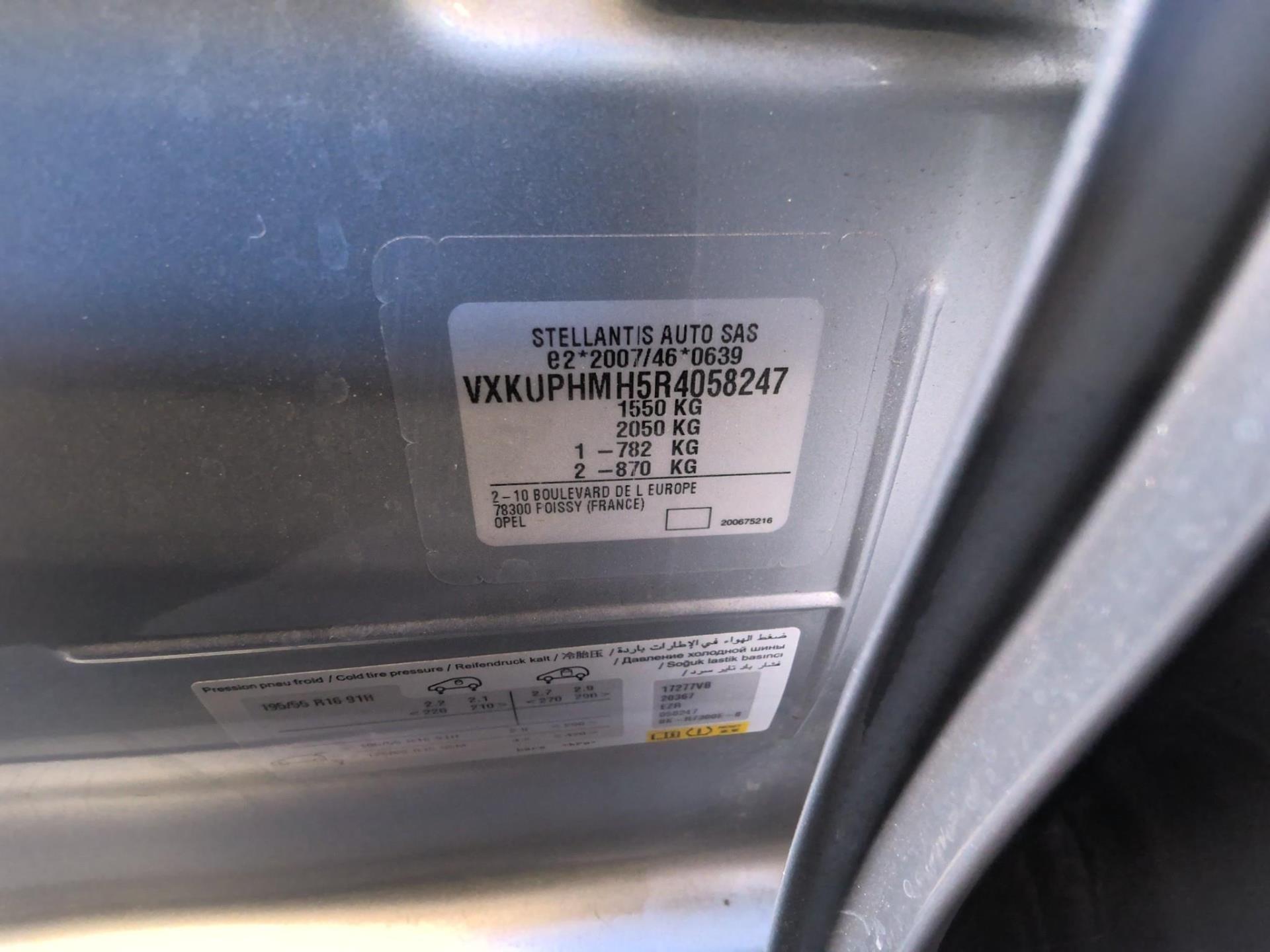 Opel Corsa 1.2 75 ch BVM5 2024