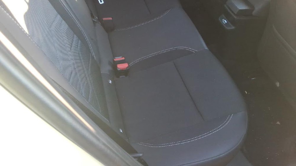 Foto Jeep AVENGER 13