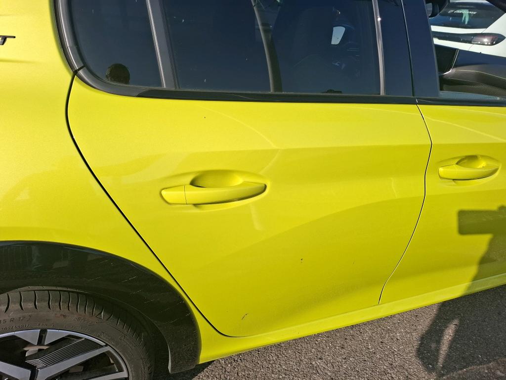 Peugeot 208 Hybrid 100 e-DCS6 GT 2024