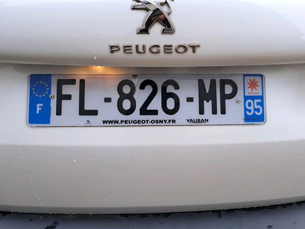 Peugeot 2008 BlueHDi 120ch S&S EAT6 Allure Business 2019