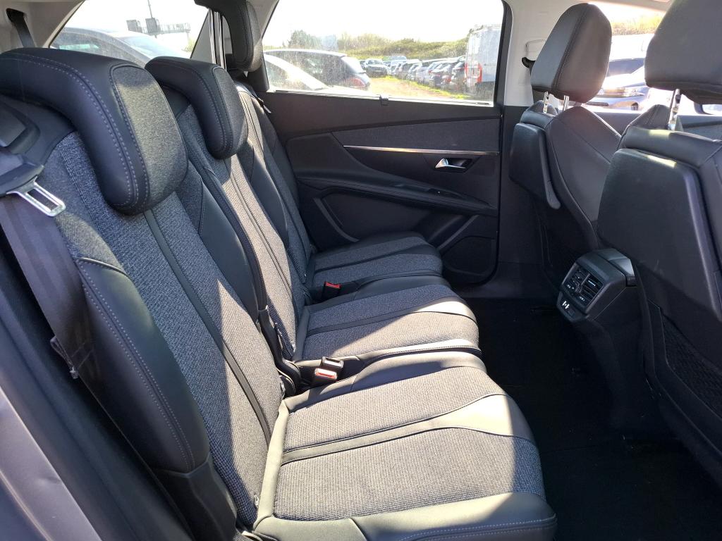 Peugeot SUV 5008 BlueHDi 130 EAT8 S&S 