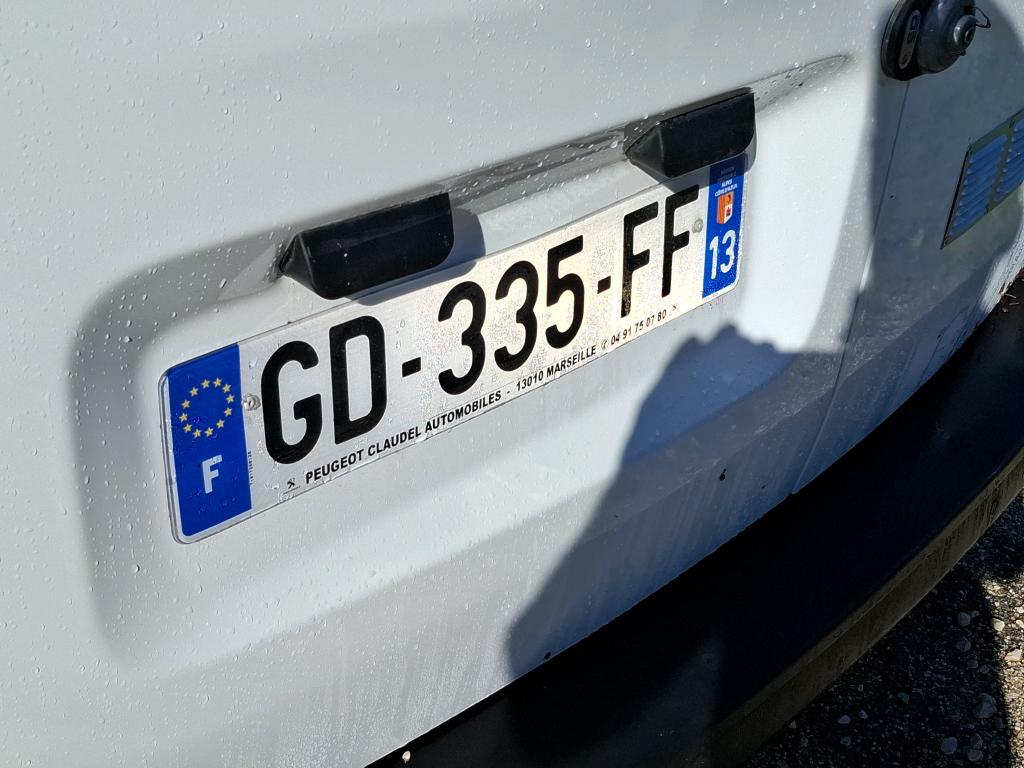 Peugeot EXPERT FGN TOLE STANDARD BLUEHDI 100 S&S BVM6 PREMIUM 2021