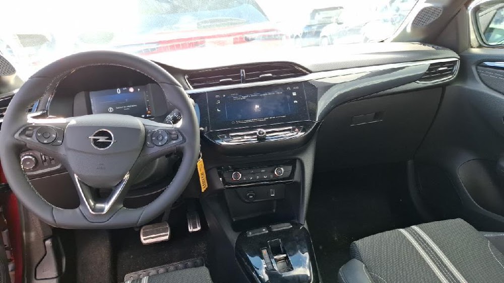Foto Opel Corsa 12