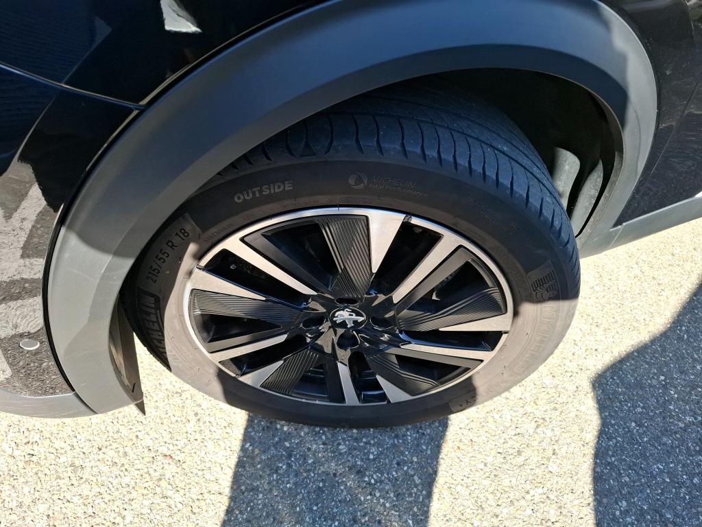 Peugeot 2008 PureTech 130 S&S EAT8 GT Pack 2022