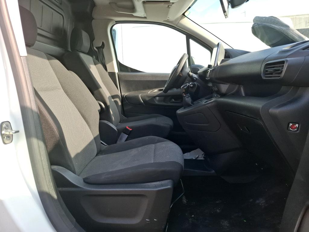 Peugeot PARTNER FOURGON STANDARD 650 KG BLUEHDI 100 S&S BVM5 ASPHALT 2020