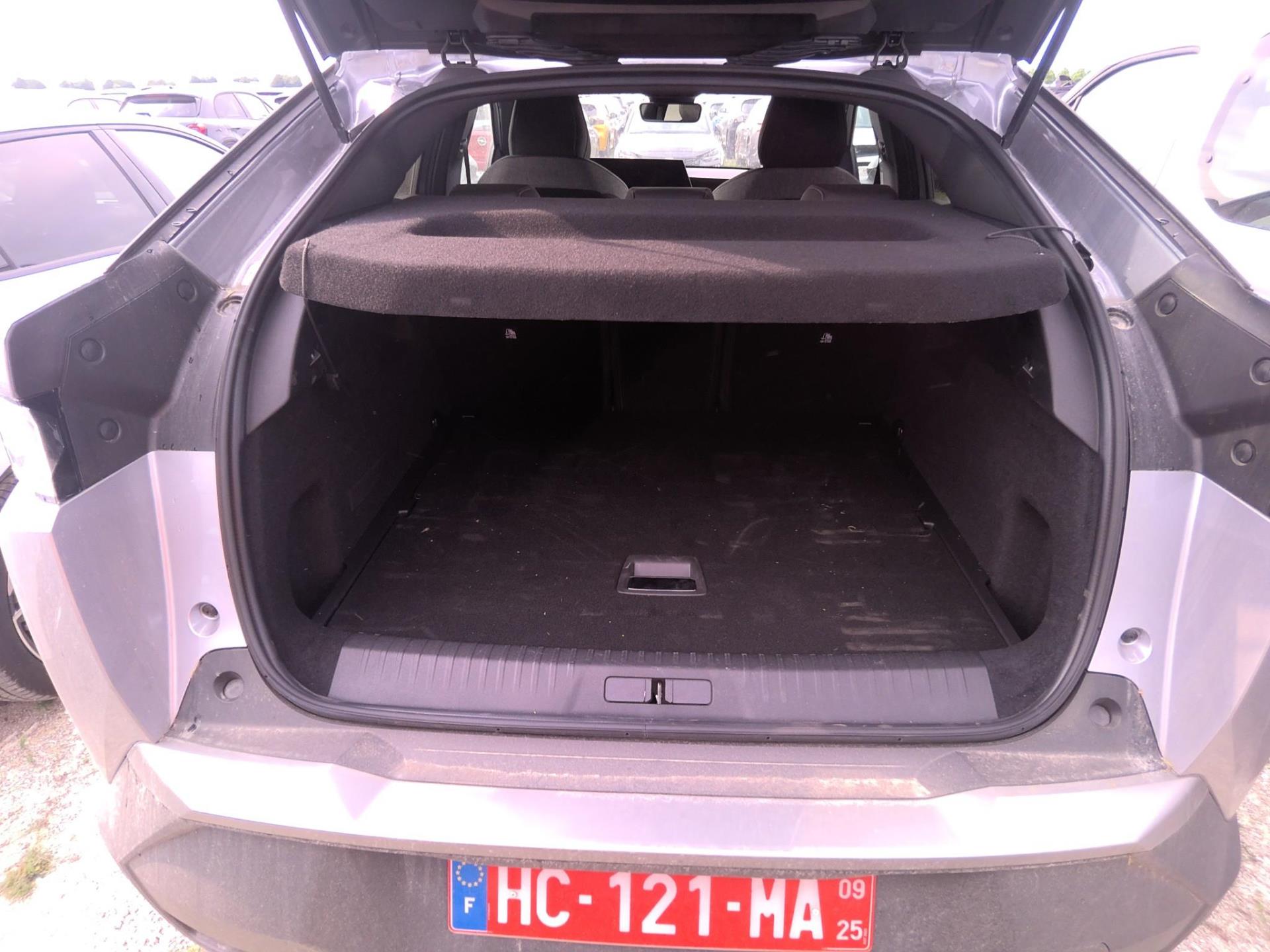 Peugeot 3008 Hybrid 145 e-DCS6 Allure 2025