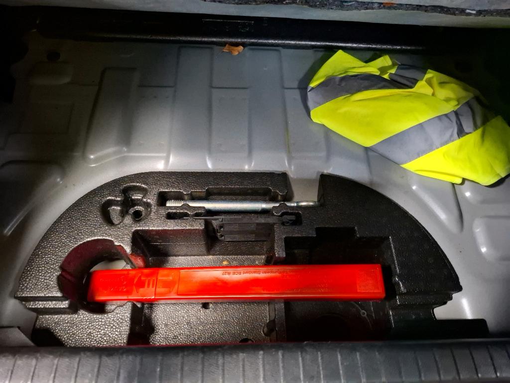 Peugeot 208 Electrique 50 kWh 136ch Allure 2022