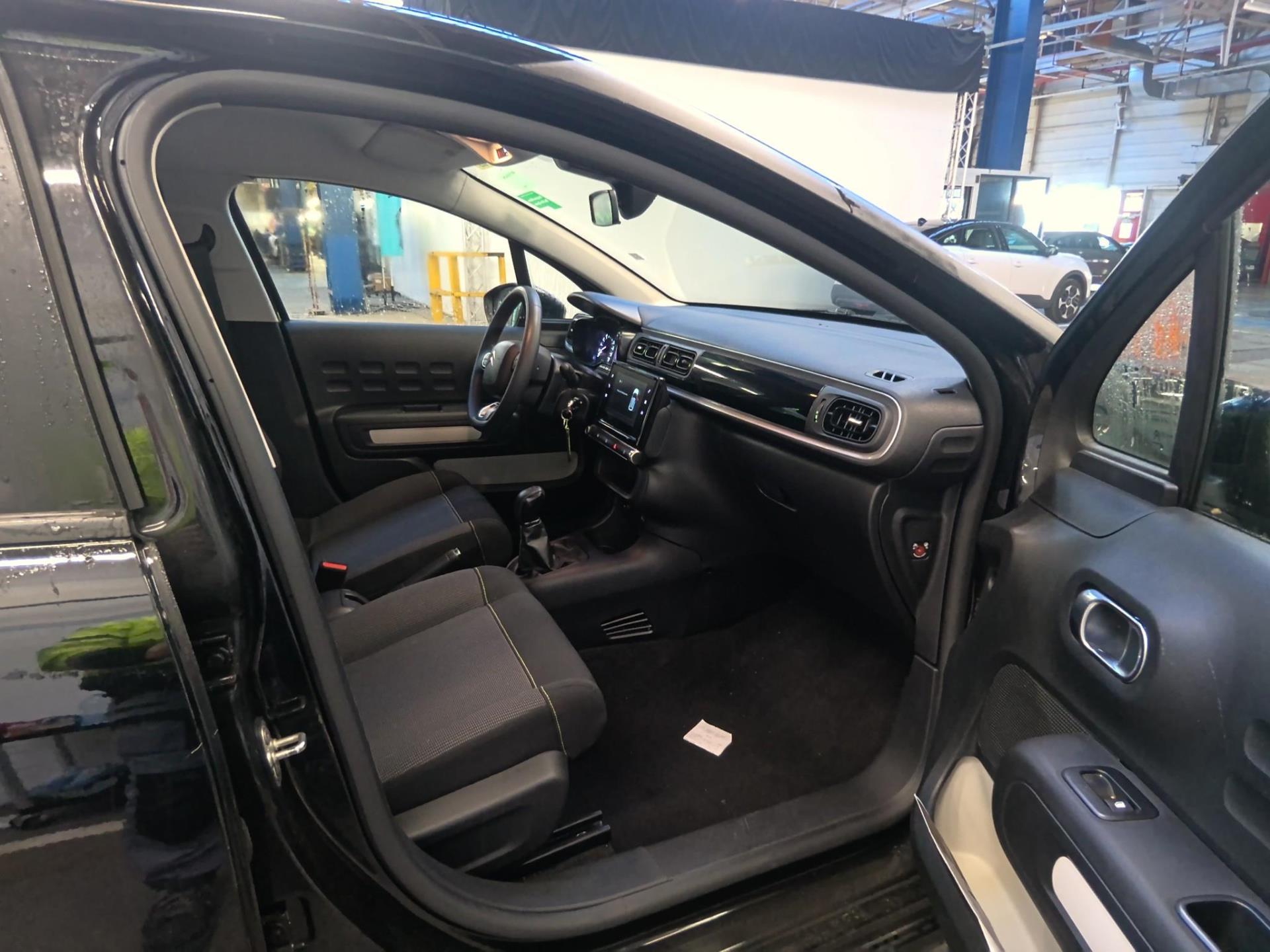 Citroen C3 PureTech 83 ch BVM5 Plus 2024