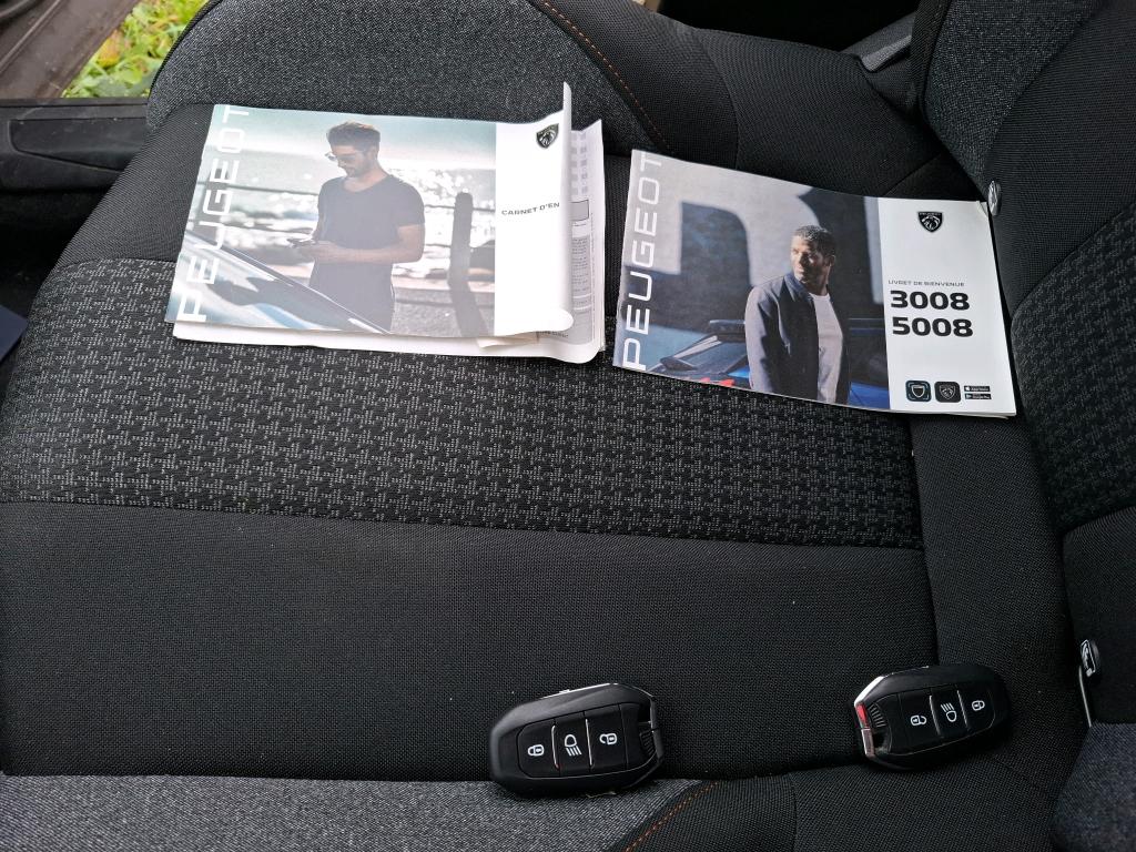 Peugeot 3008 BlueHDi 130ch S&S EAT8 Active Pack 2022