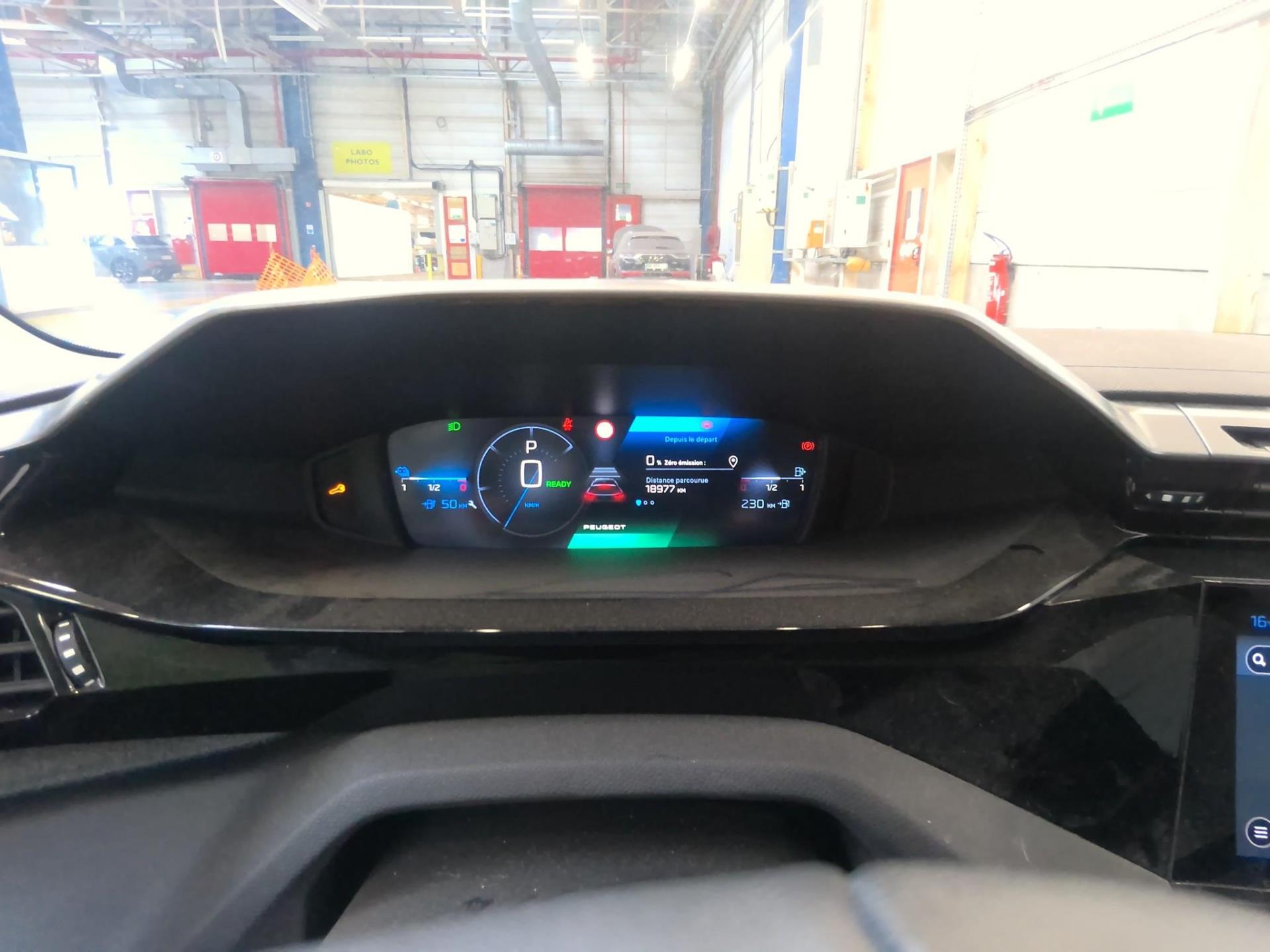 Peugeot 308 SW PHEV 180 e-EAT8 Allure 2024