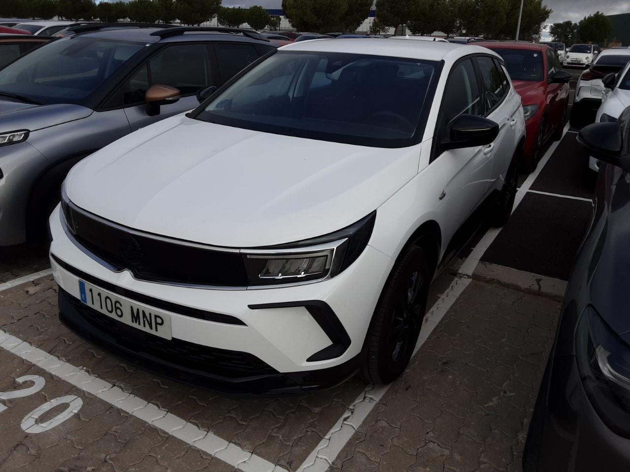 Foto Opel Grandland PHEV 2