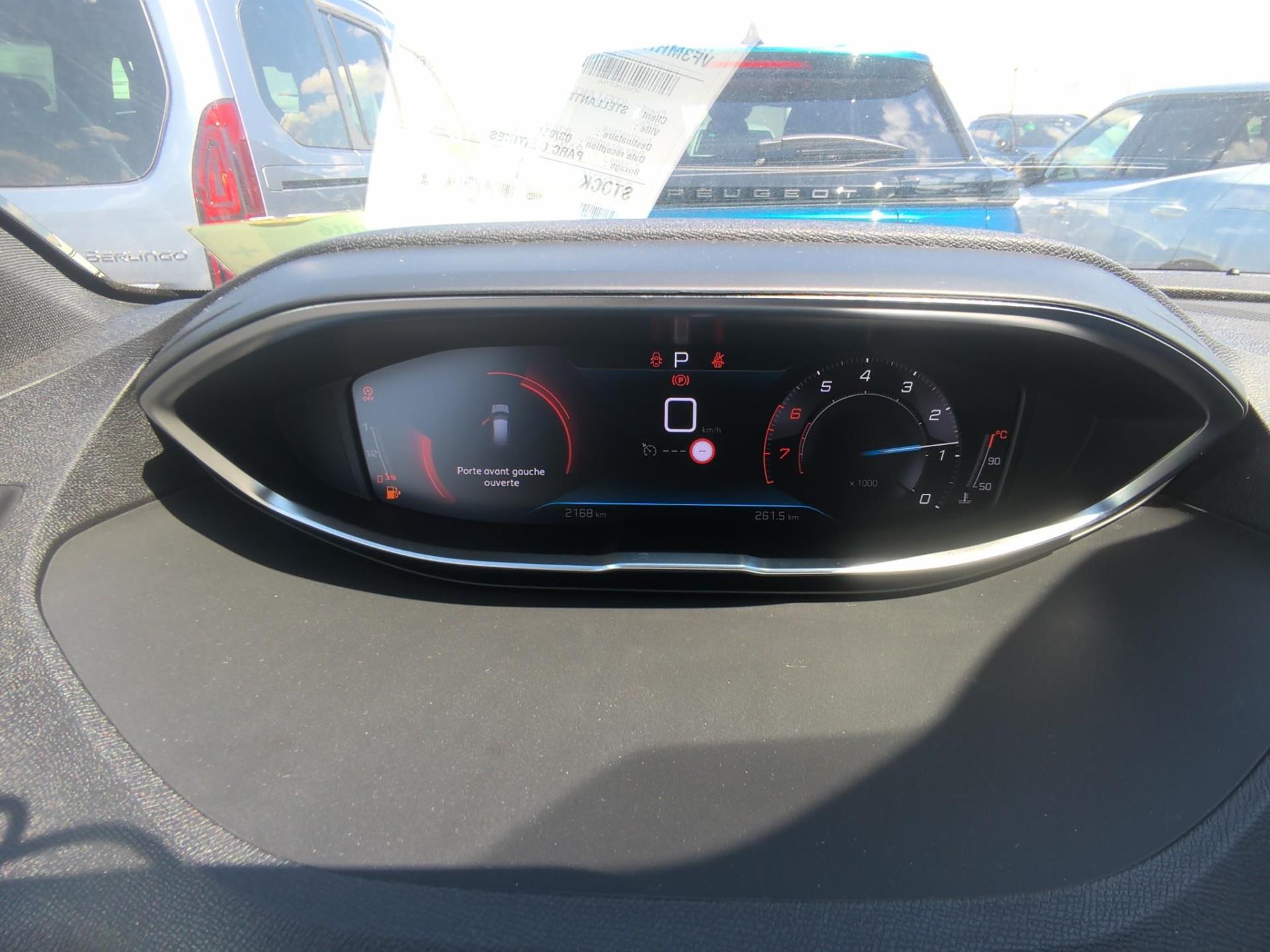 Peugeot 3008 PureTech 130ch S&S EAT8 Active Pack 2023