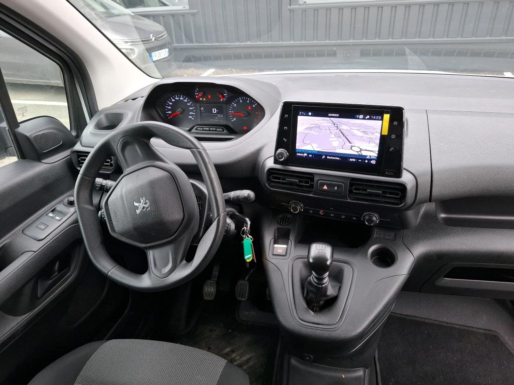 Peugeot PARTNER FOURGON STANDARD 650 KG BLUEHDI 100 S&S BVM5 PREMIUM 2021