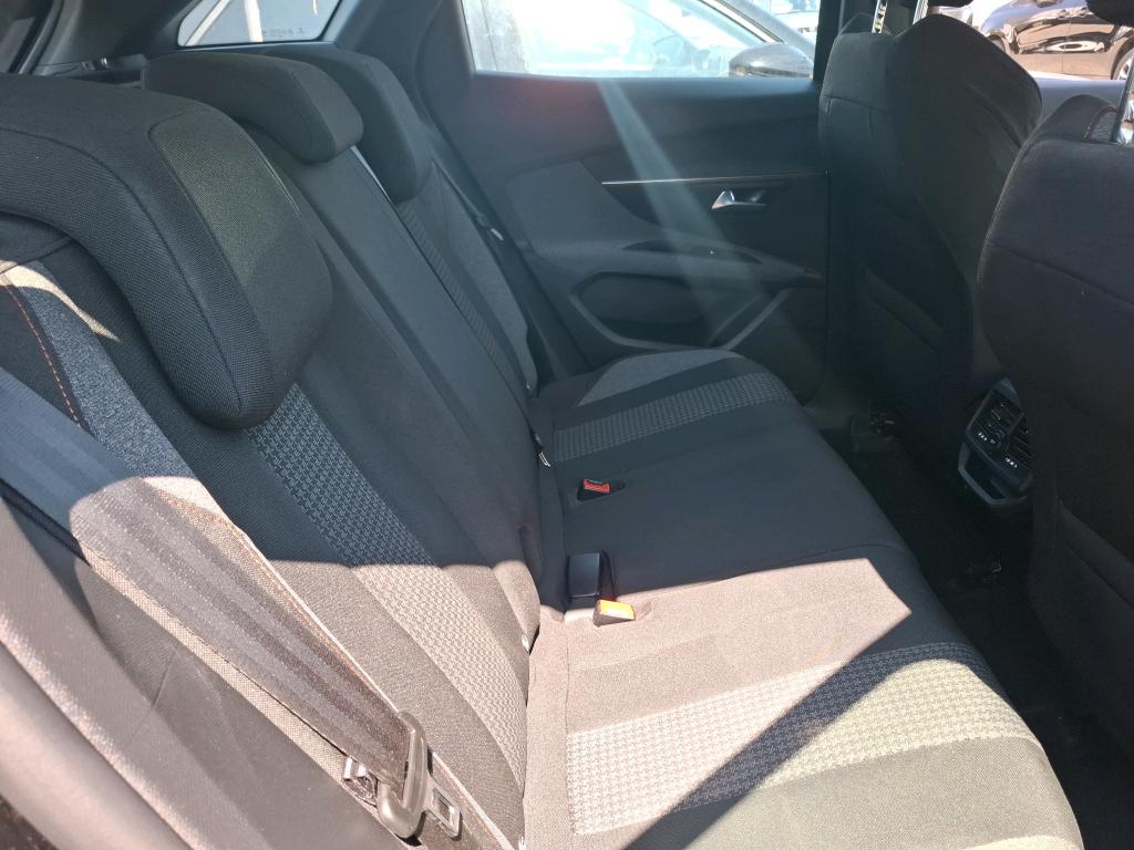 Peugeot 3008 BlueHDi 130ch S&S EAT8 Active Pack 2022