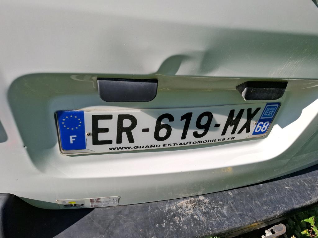 Peugeot EXPERT FGN TOLE STANDARD BLUEHDI 95 BVM5 PREMIUM 2017