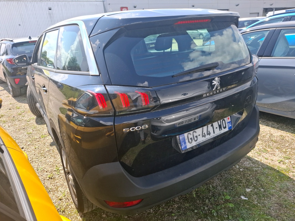 Peugeot 5008 BlueHDi 130ch S&S EAT8 Active Pack 2022