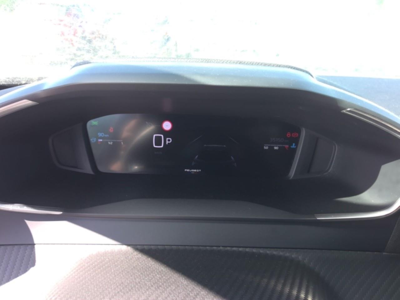 Foto Peugeot 2008 9