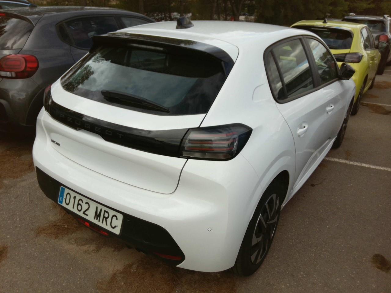 Foto Peugeot 208 4