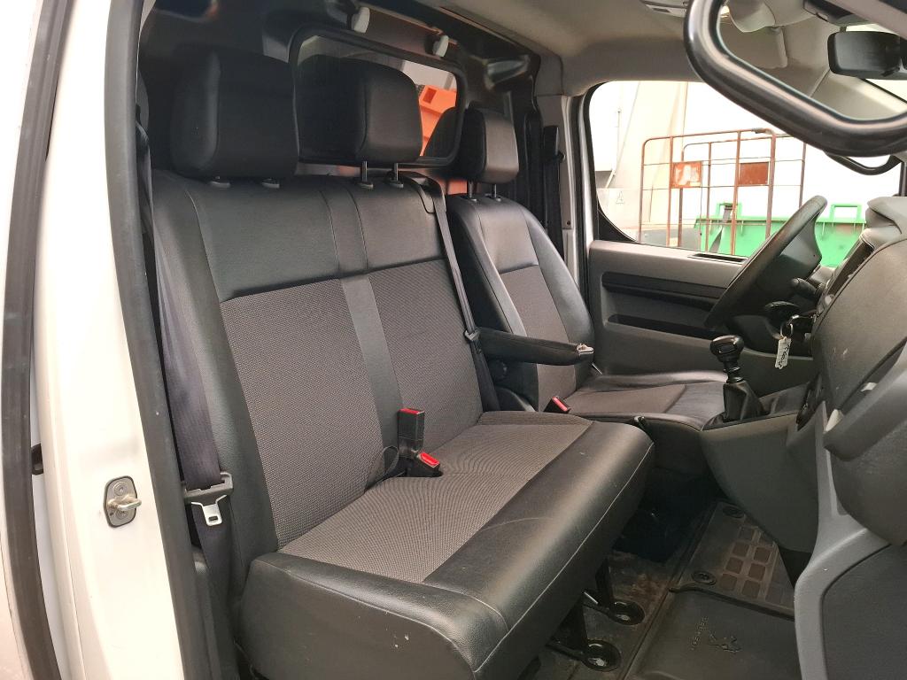 Peugeot EXPERT FGN TOLE STANDARD 2.0  BLUEHDI 120 S&S BVM6 PREMIUM 2018