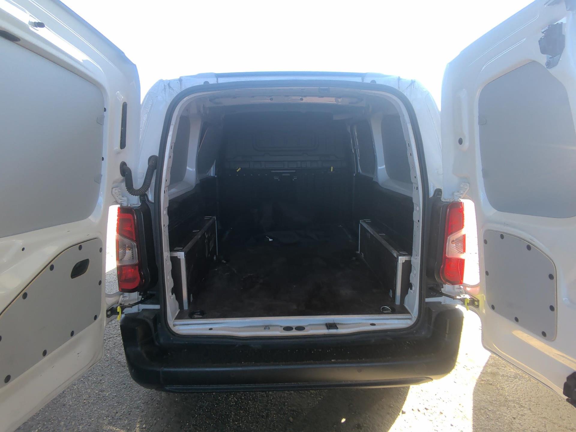 Citroen BERLINGO VAN TAILLE XL 950KG BLUEHDI 100 S&S BVM6 2024