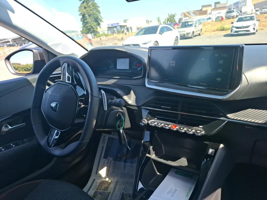 Peugeot 208 Hybrid 110 ch e-DCS6 Style 2025