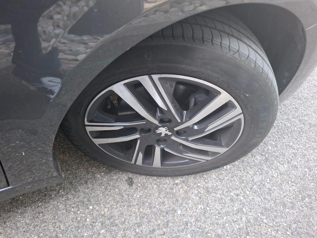 Peugeot 208 PureTech 100 S&S BVM6 Style 2023