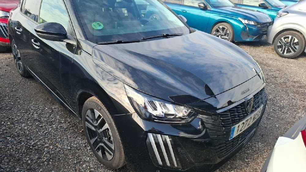 Foto Peugeot 208 9