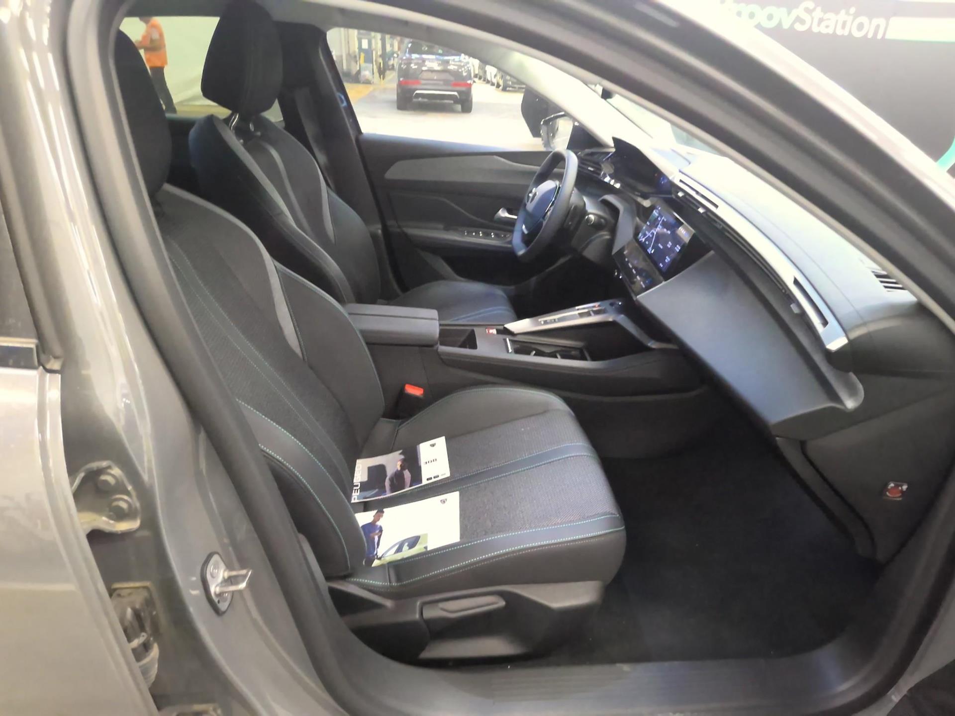 Peugeot 308 PHEV 180 e-EAT8 Allure 2024
