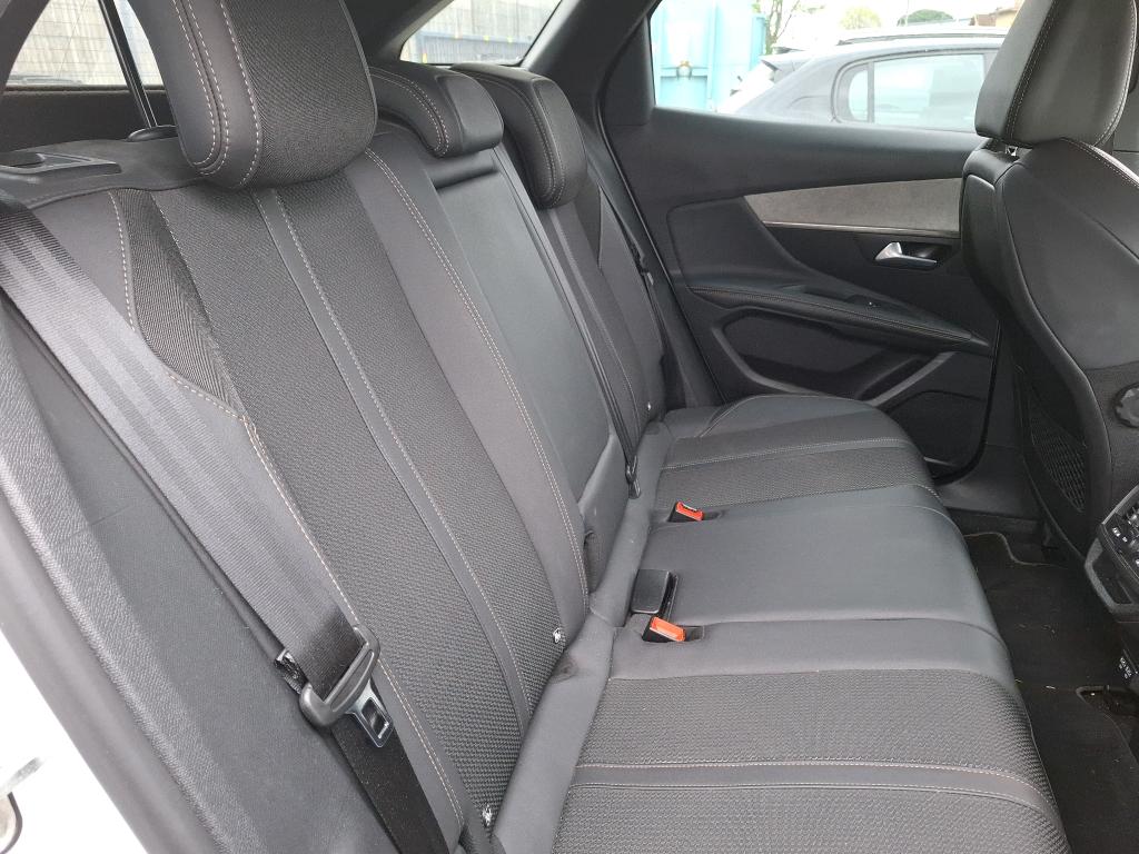 Peugeot 3008 BlueHDi 130ch S&S EAT8 GT 2022
